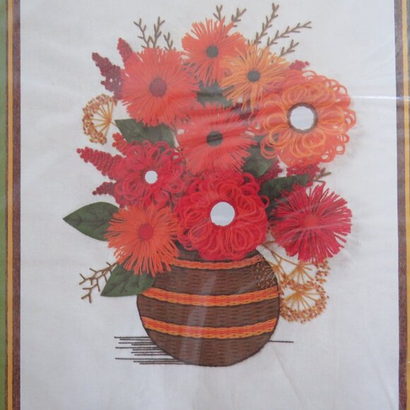Fall Reflections Vintage 1976 Sunset Stitchery 100% Wool Yarn Embroidery Kit - Picture 4 of 10